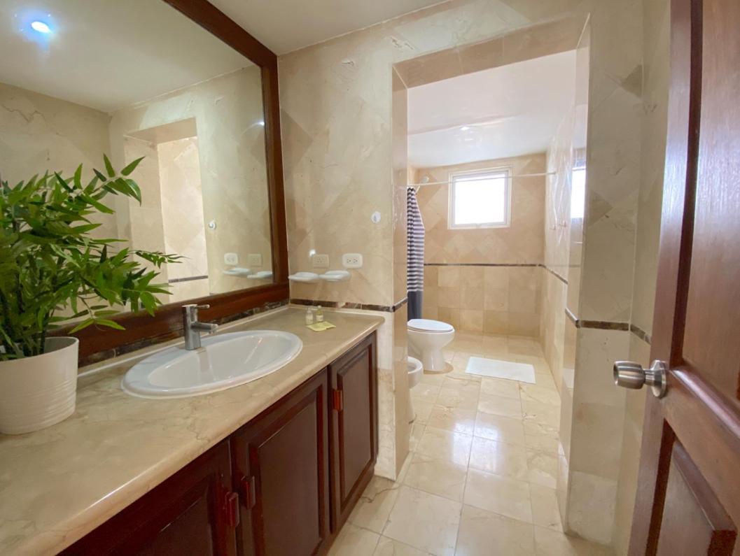 Blue Ocean Beachfront Villas & Apartments - Wifi, Pool, Bbq, Playa Los Corales Punta Cana Exterior foto